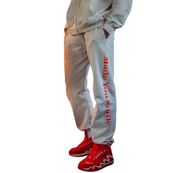 Mayfair 'Made You Smile' Sweatpants - Picture 2 of 3
